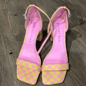 Gianni Bini checkered heels